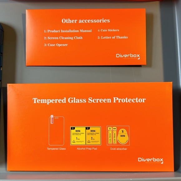 New in box! Diverbox for iPhone 15 case with glass screen protect - Picture 2 of 7